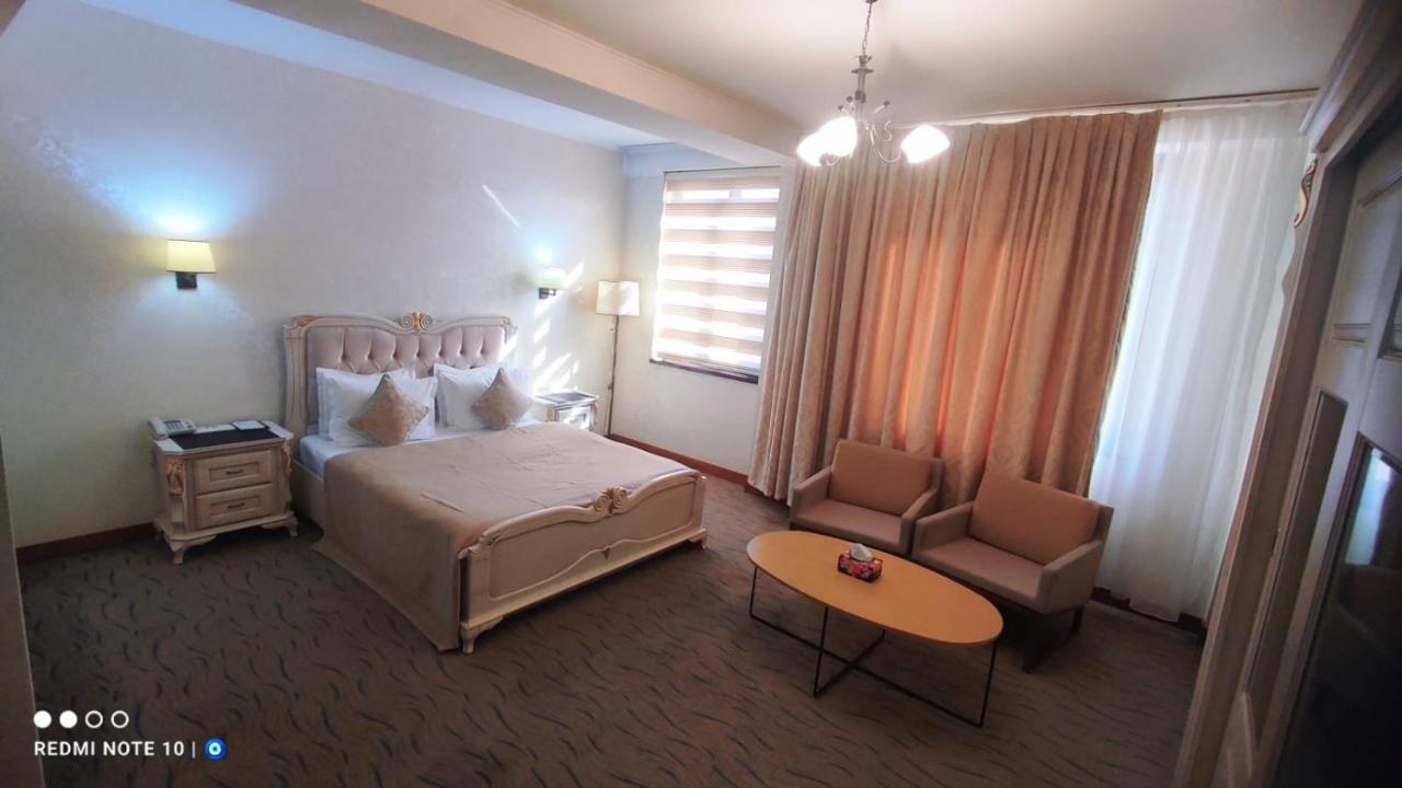 Vego Hotel Ganja Extérieur photo